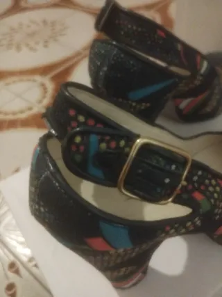 Zapatos Salón Bimba y Lola Multicolor