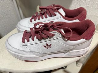 Zapatillas Adidas Talla 38 Rojas y Blancas