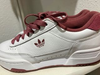 Zapatillas Adidas Talla 38 Rojas y Blancas