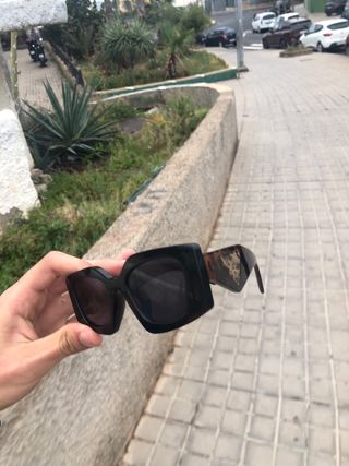 Gafas de sol Prada originales Made in Italia