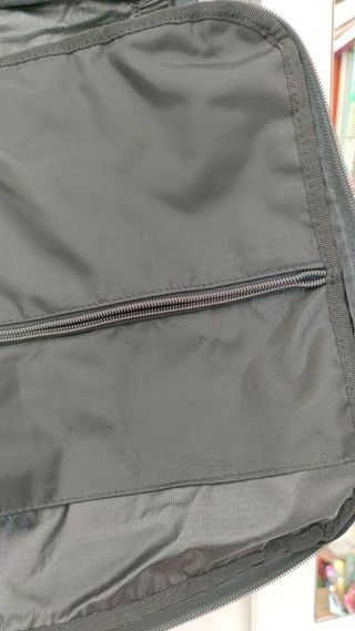 Maletín ordenador portátil multibolsillos