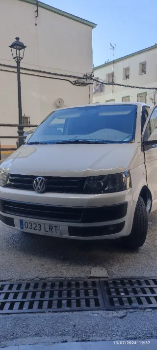 Volkswagen Transporter T5 2012