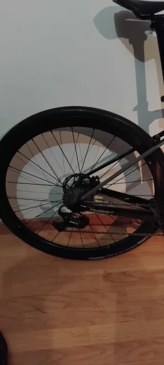 Llantas carbono Novatec Sin complementos