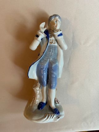 Figura Porcelana Vintage Caballero Cortesano