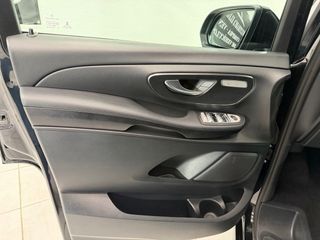 Mercedes Clase V250d 190cv 2022 AMG LINE