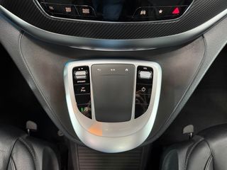 Mercedes Clase V250d 190cv 2022 AMG LINE