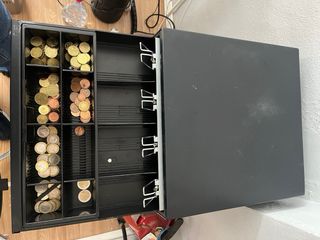 Tiquetera con cajón