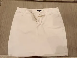 Falda blanca mini vaquera