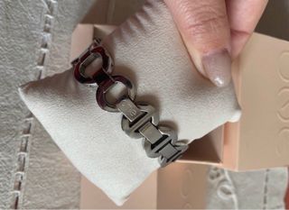 Relógio One Prateado e Branco