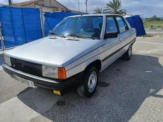Renault r9 tse