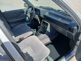 Renault r9 tse