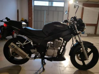 Daelim Roadwin 125cc Negra