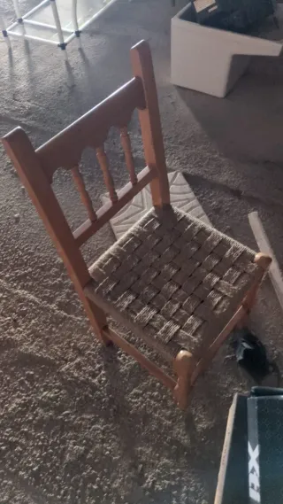 Sillas vintage madera y enea