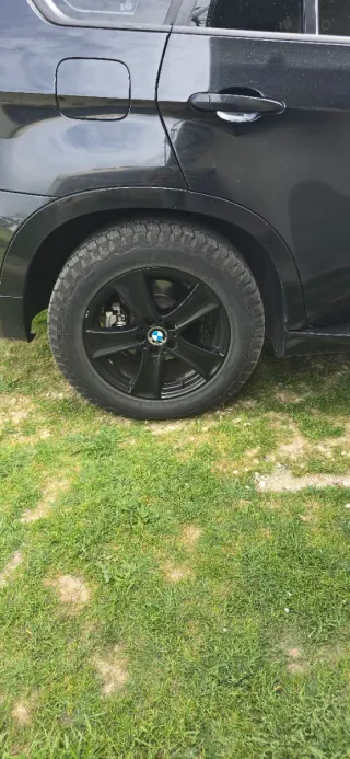 Llantas y neumáticos
