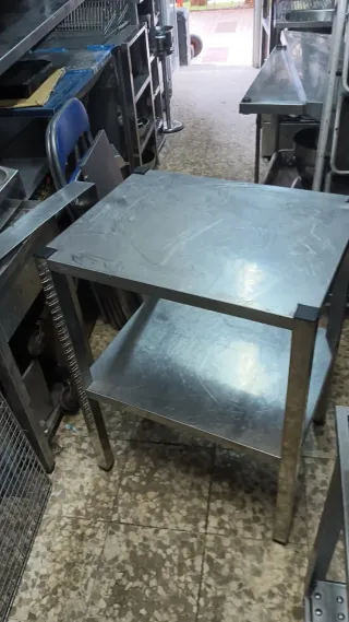 Mueble Estante  de acero inoxidable 65x50x85/88c