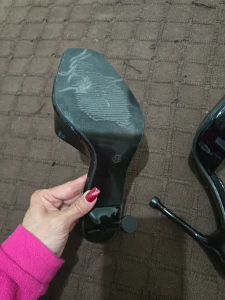 Sandalias tacón fino alto T39 negras