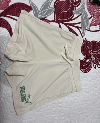 Pantalón corto Puma beige