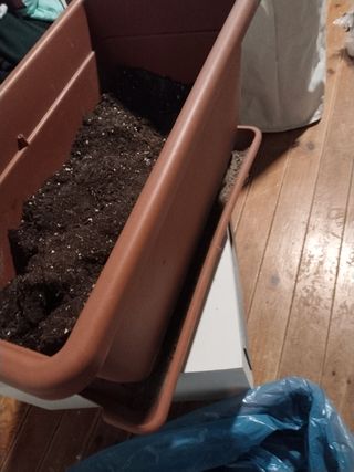 Maceteros grandes 32x59cm . y torre jardínera