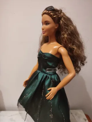Barbie Fashionistas 201 del 2023 + Outfit