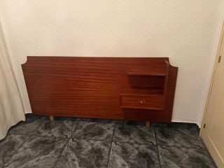 Cabecero de cama de madera
