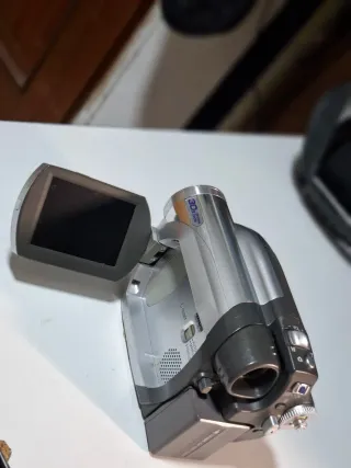 Cámara de vídeo y fotos con bolso