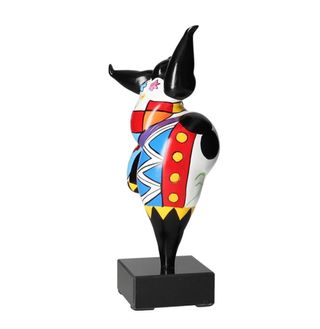 Escultura de una bailarina