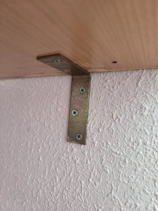 Escritorio Angular madera clara