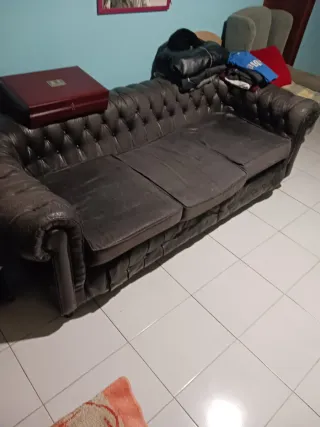 Sofá Chester Piel Años 80 Semirestaurado