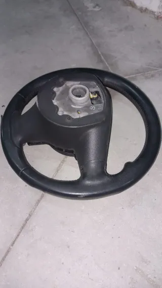 Volante Seat León FR