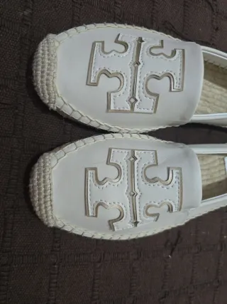 Alpargatas Tory Burch T36 Beige/Blanco