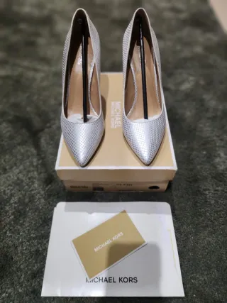 Michael Kors Zapatos Salón Plateados