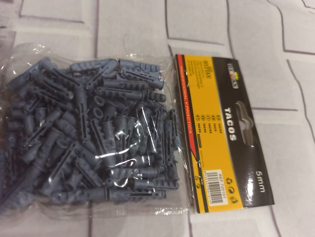 Tacos de pared 5 mm (2pack)