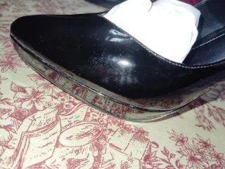 Zapatos tacón charol Gloria Ortiz T.39