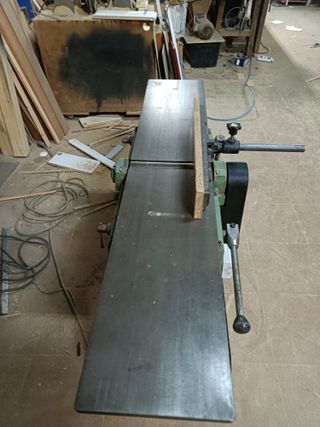 Cepilladora de madera profesional