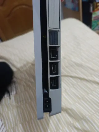 PS4 Slim Star Wars Edición Limitada