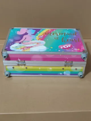 Caixa para armazenamento ou arrumação