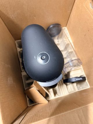 Cafetera Nespresso Vertuo Krups Negra