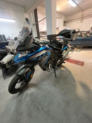 Voge 650 Adventure 2022 valido carnet a2