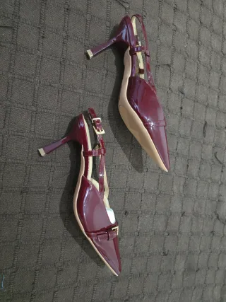 Zapatos de tacón fino punta fina granate T39