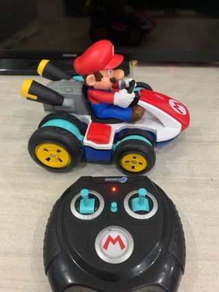 Macchinina Mario Kart con telecomando