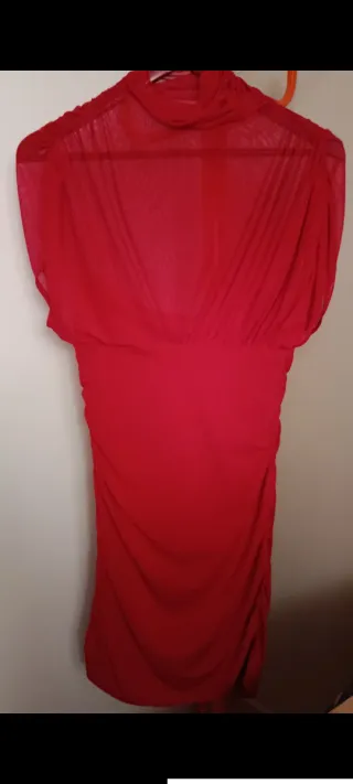 Vestido rojo drapeado