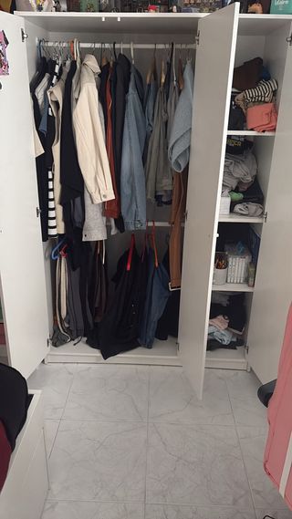 Armario IKEA KLEPPSTAD 3 puertas blanco