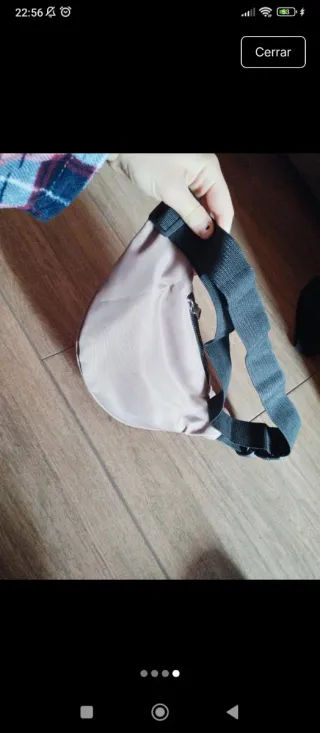 Riñonera marrón con cremalleras