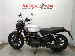 TRIUMPH SPEED TWIN 900 2025 1571 kms.