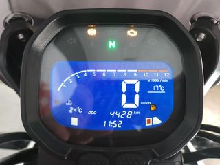 VOGE 300 ACX 2022 4428 kms.