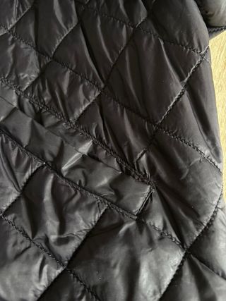 Chaqueta bomber de Zara (Talla XS).