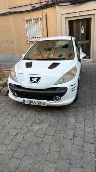 Peugeot 207 2007
