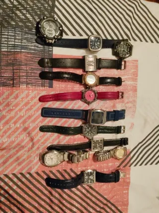 Lote de 12 relojes marcas varias