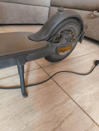 Xiaomi Mi Scooter (Legal hasta Ene 2027)