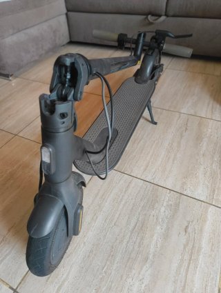 Xiaomi Mi Scooter (Legal hasta Ene 2027)